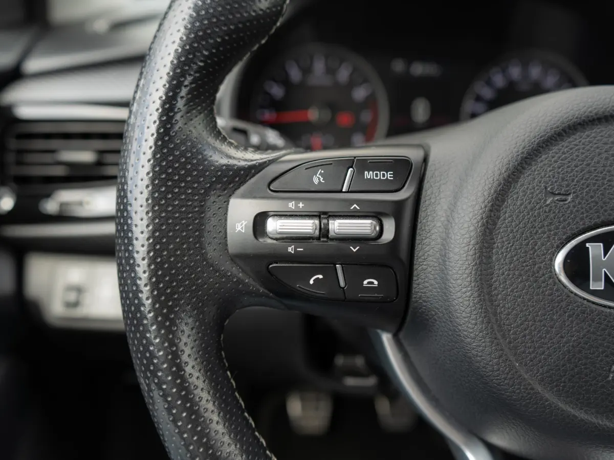 1.0 T-GDi MHEV GT-Line | Navi | PDC | Clima | Stoel en stuurverwarming | Achteruitrijcamera |