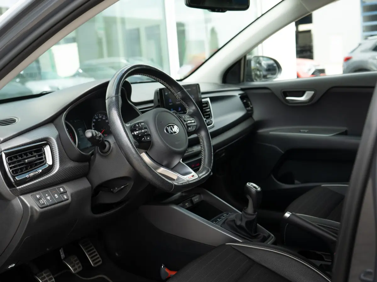 1.0 T-GDi MHEV GT-Line | Navi | PDC | Clima | Stoel en stuurverwarming | Achteruitrijcamera |