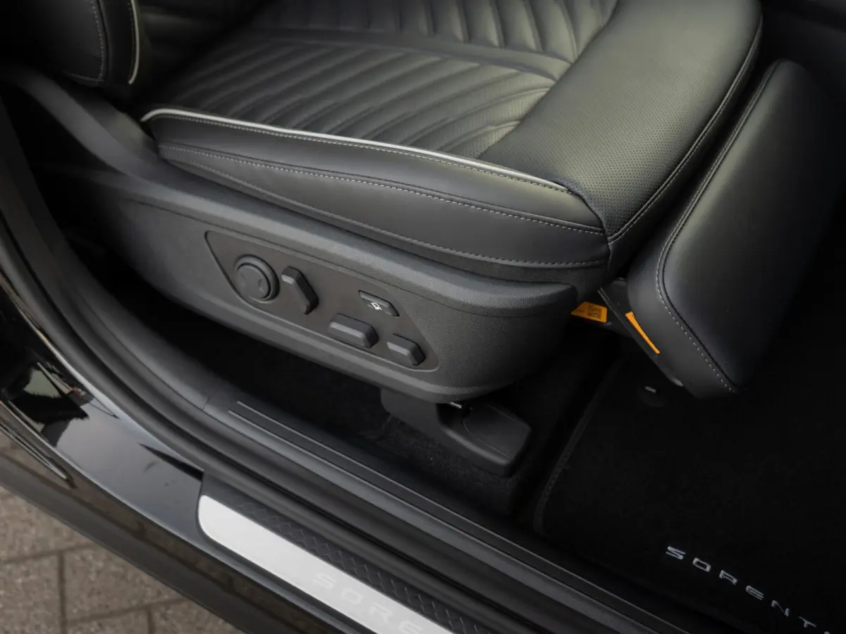 1.6 T-GDi Plug-in Hybrid 4WD ExecutiveLine 7p | 360 graden camera | Nappa leder | Head up display |