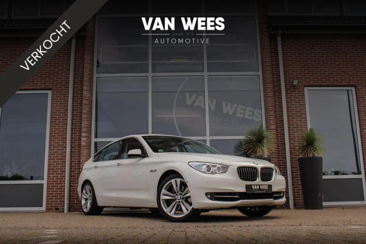 535i High Executive | 2e eigenaar | Camera | Panoramadak | Head-up | Dodehoek detectie | HiFi audio | Rear Entertainment | Night Vision | DAB | Trekhaak