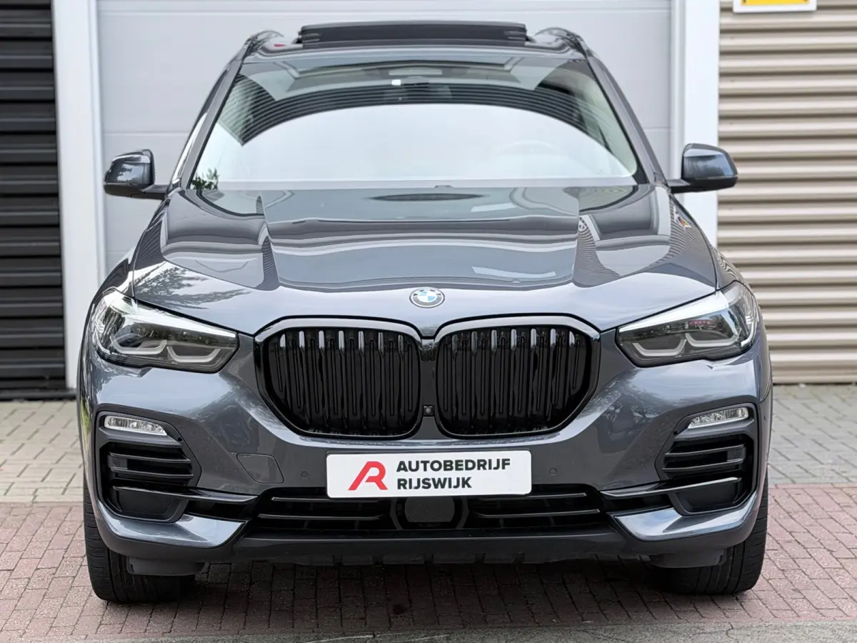 XDrive45e High Executive SoftClose/Pano/360