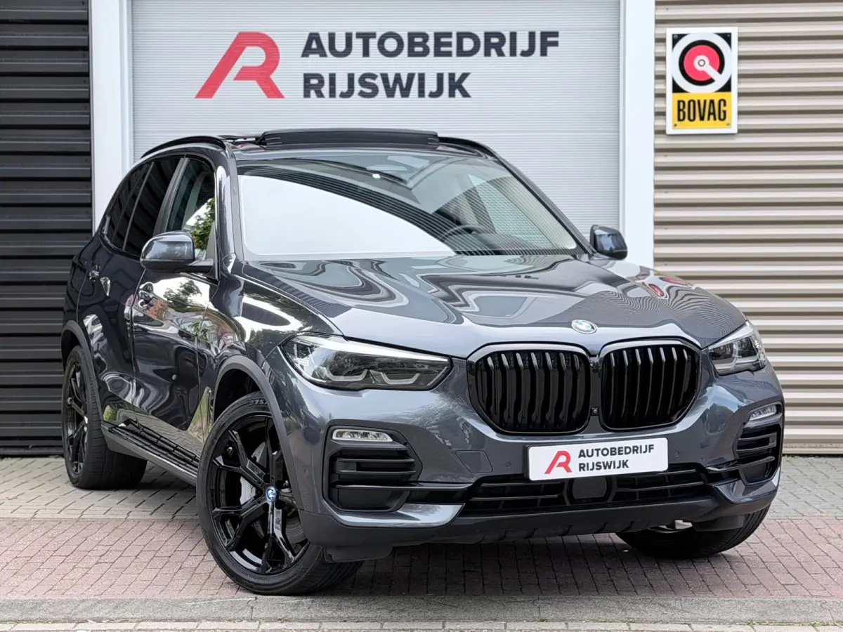 XDrive45e High Executive SoftClose/Pano/360