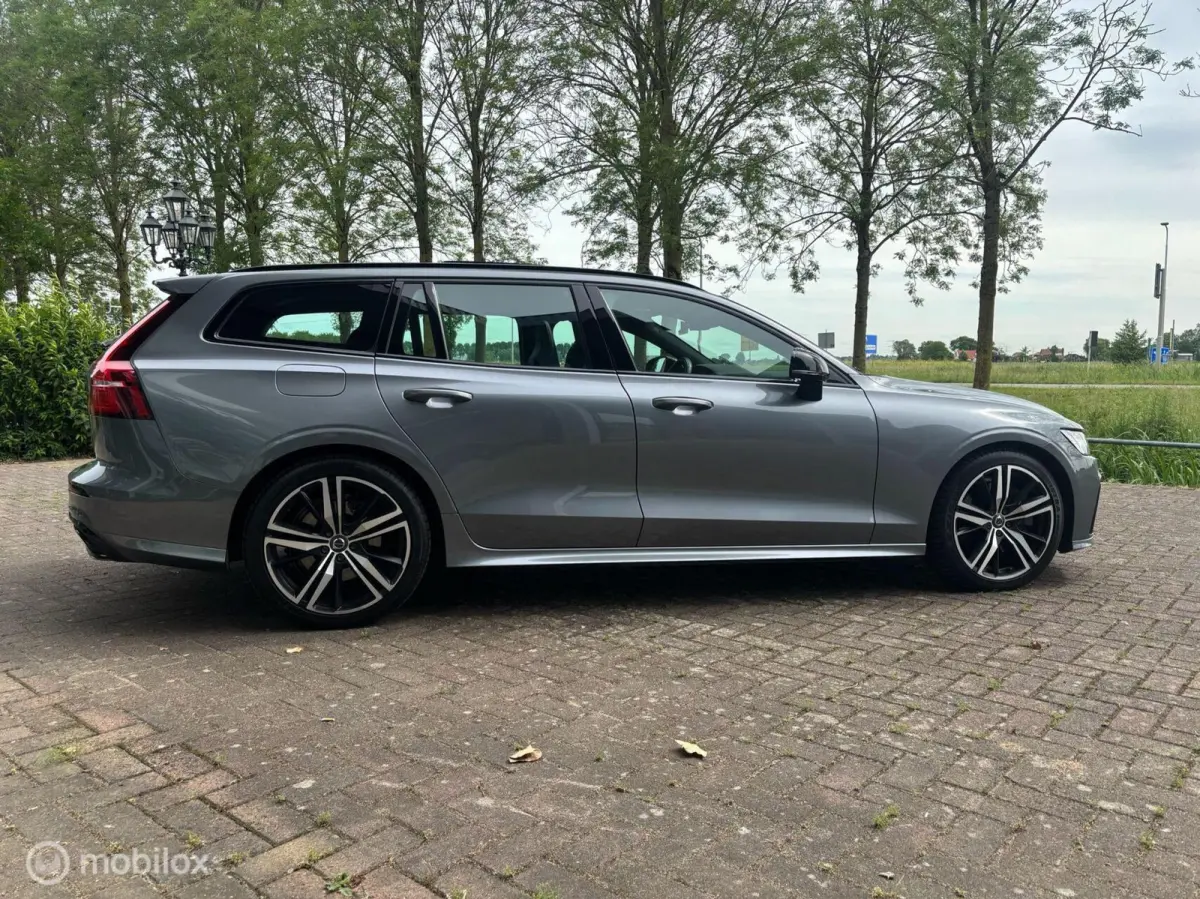 2.0 T8 Twin Engine AWD R-Design SOH 93%