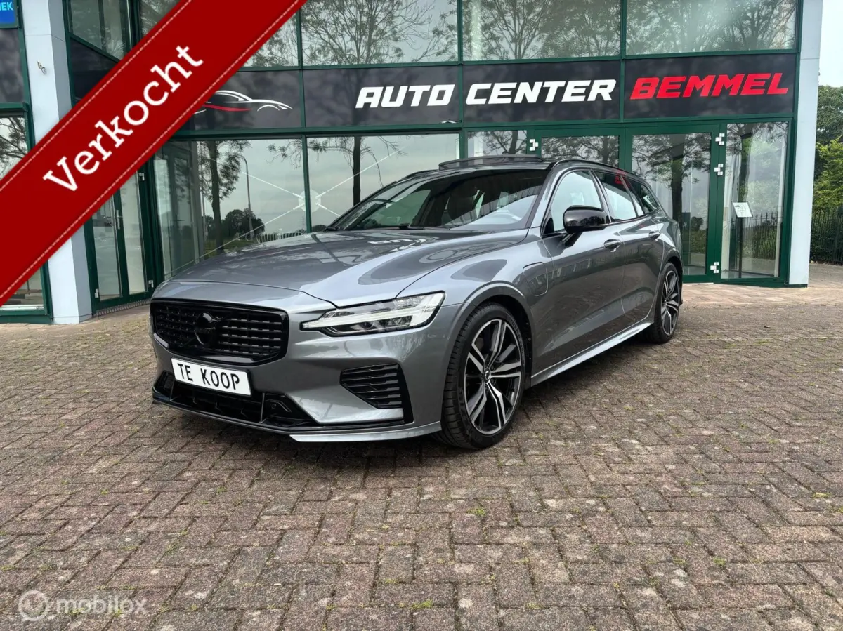 2.0 T8 Twin Engine AWD R-Design SOH 93%