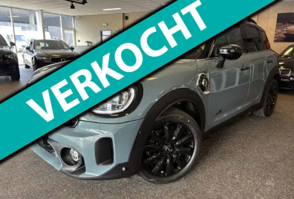Mini ALL4 Yours Leder Panoramadak Full Option! Model 2023