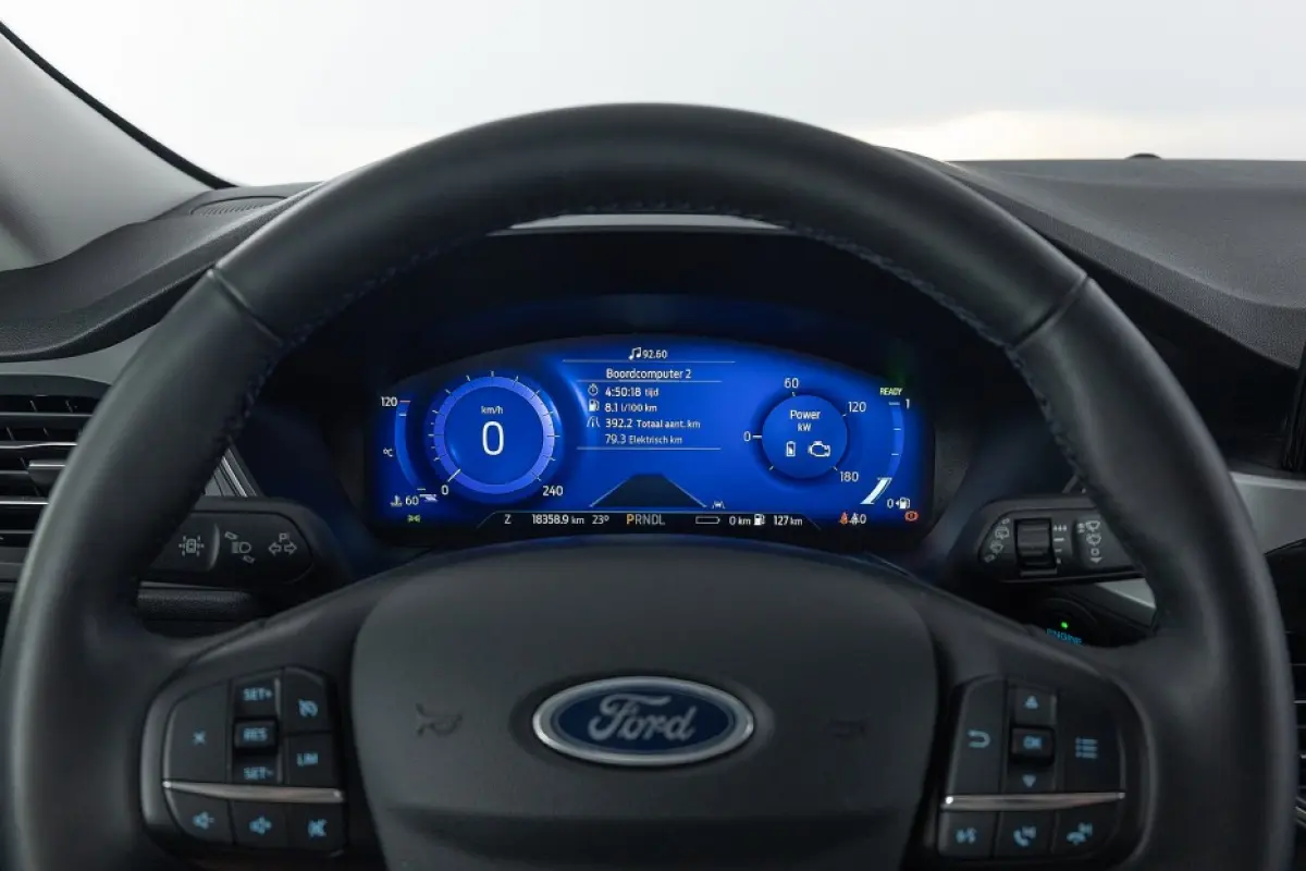 2.5 PHEV Cool&Connect | NAVI | Stoelverwarming | PDC | SOH: 94,5% |