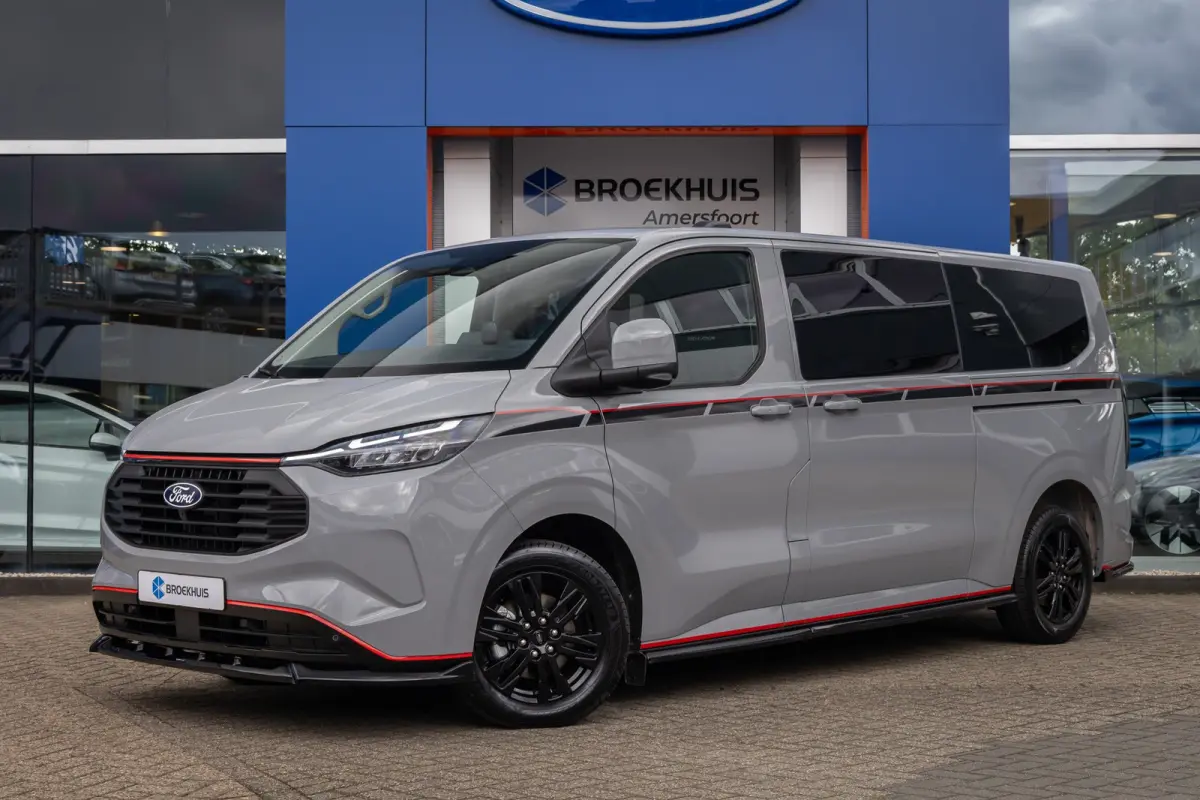 320 L2 Limited FWD Plug-in Hybrid | Dubbele Schijfdeuren | Full LED | Dodenhoek detectie | Adaptive Cruise Control met Stop&Go | Stoel- Stuurverwarming | Volledig Leer | 360 Camera | Apple/A