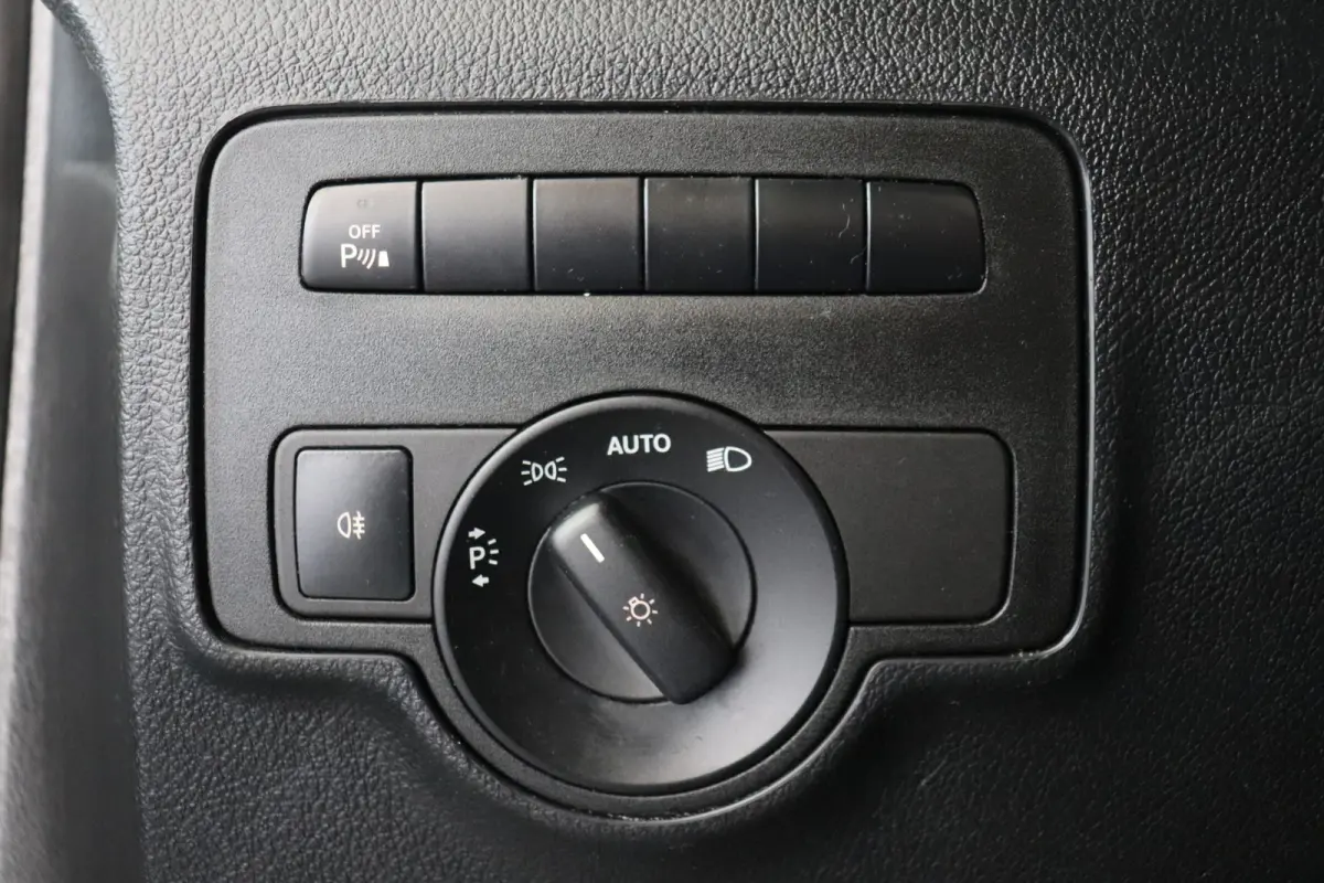 114 CDI Lang Automaat EURO 6 - A/C Climate - Cruise - Camera - €19.900,- Excl.