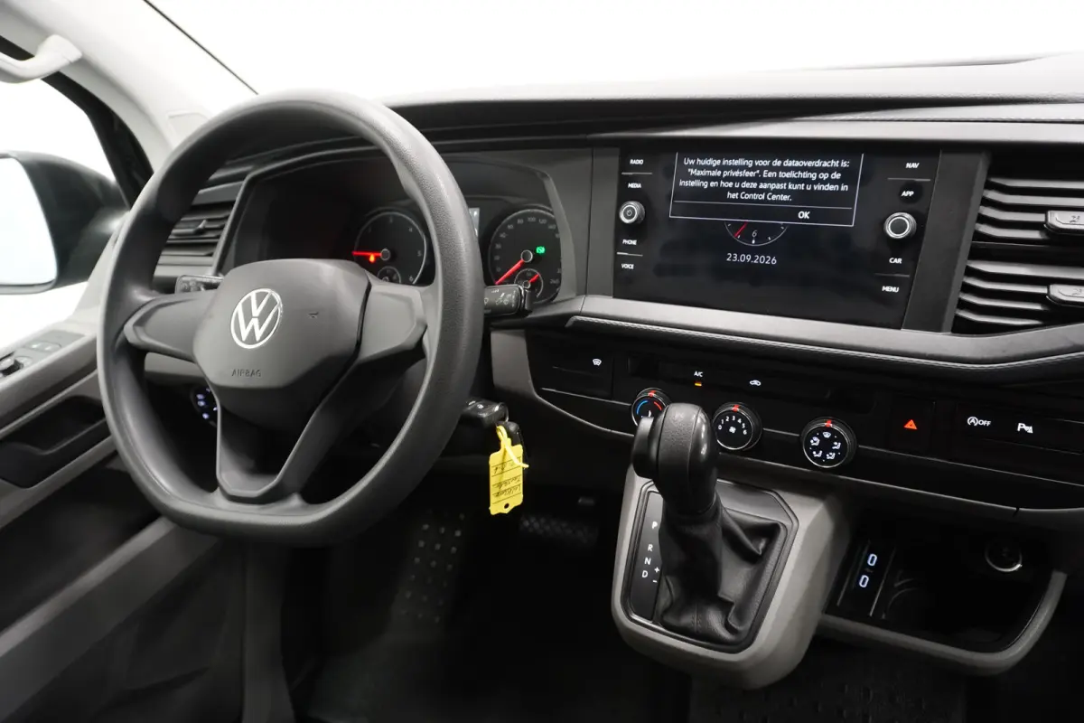 2.0 TDI 150PK Automaat EURO 6 - Airco - Navi - Cruise - € 17.900,- Excl.