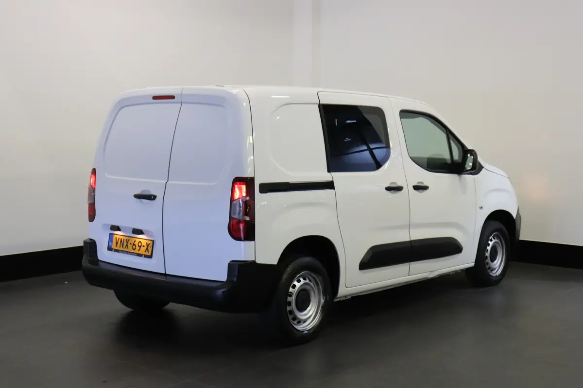 1.2 PT Benzine! EURO 6 - Airco - Navi - Cruise - €12.900,- Excl.