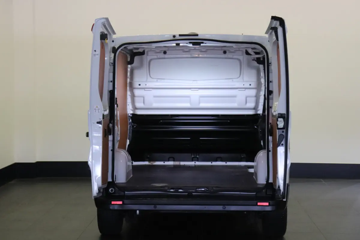 2.0 dCi 150PK Automaat- EURO 6 - Airco - Navi - Cruise - €16.900,- Excl.