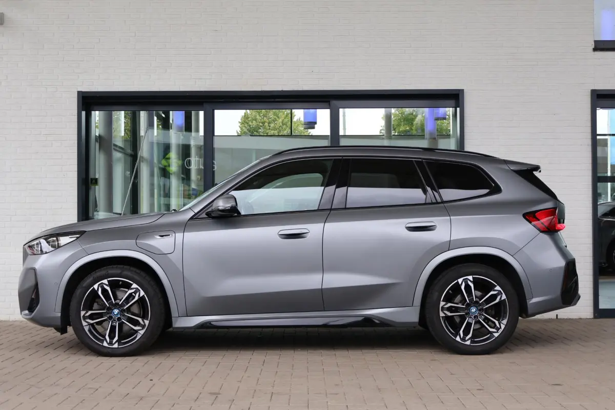 xDrive30e | M Sport Pro | Panoramadak | Harman/Kardon | SOH 93% | Head-Up Display | Driving Assistant Professional | Trekhaak