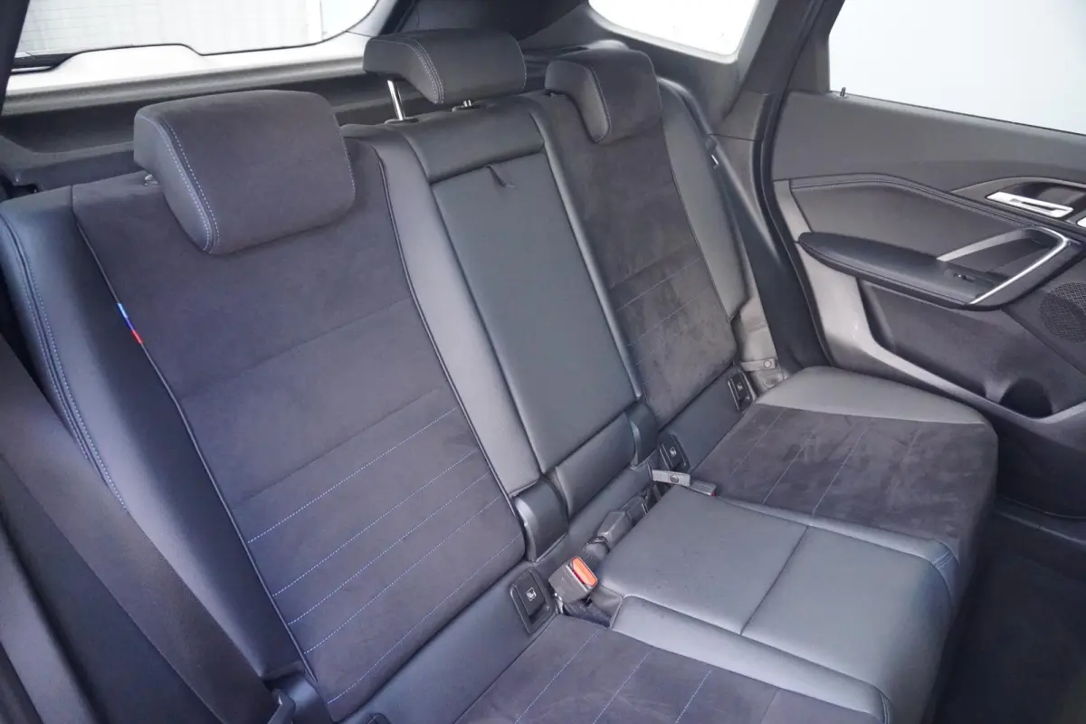 xDrive30e | M Sportpakket | Panoramadak | Trekhaak | Head-up Dislay | Harman Kardon | Elektrisch verstelbare stoelen | Driving Assistant Professional