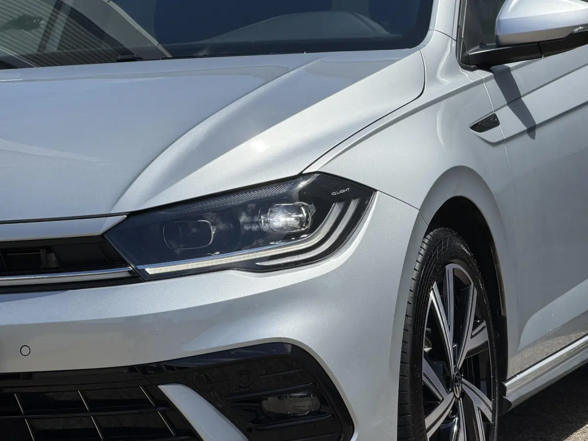 1.0 TSI R-Line Business | NL 1e eig./Pano-Schuifdak/IQ Light/Adapt.Cruise/Keyless/Carplay
