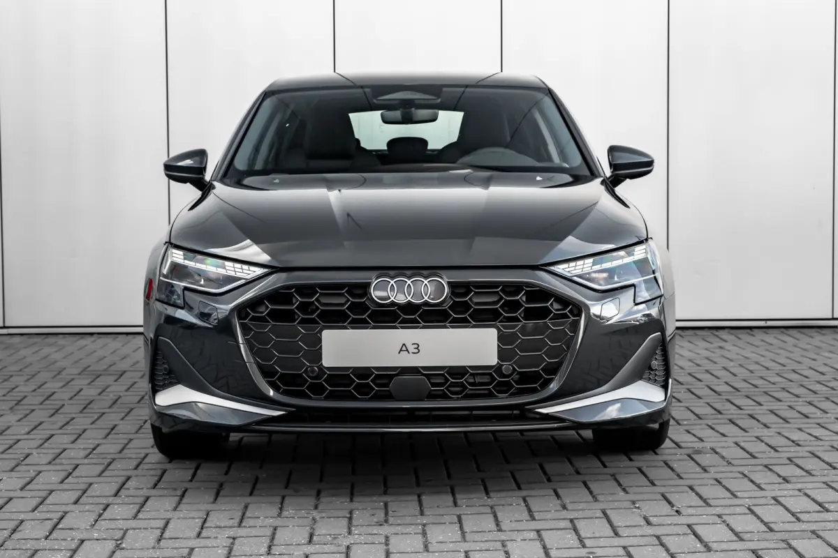 Advanced edition | Aluminium optiek in het interieur | Assistentiepakket Rijden en Parkeren Plus | Audi virtual cockpit