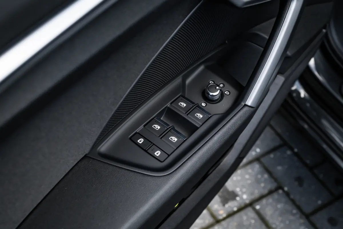 Advanced edition | Aluminium optiek in het interieur | Assistentiepakket Rijden en Parkeren Plus | Audi virtual cockpit