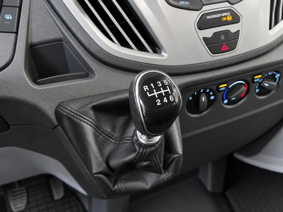 350 2.0 TDCI L3H1 Trend Open Laadbak Airco Cruise Control Trekhaak 3-zits