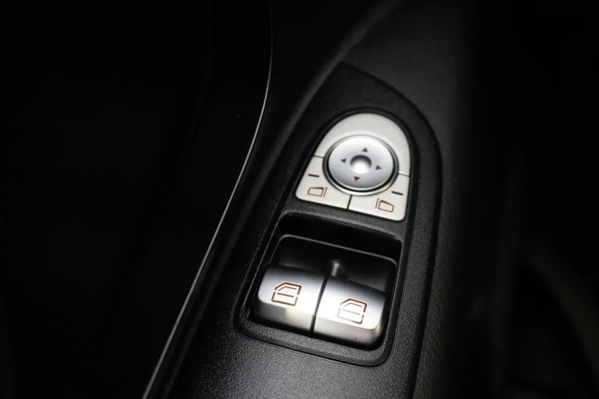 114 CDI Lang Automaat EURO 6 - Airco - Cruise - Camera - € 19.900,- Excl.