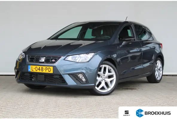1.0 EcoTSI FR Business Intense | Navigatiesysteem | Climate control | Achteruitrijcamera | Apple carplay |