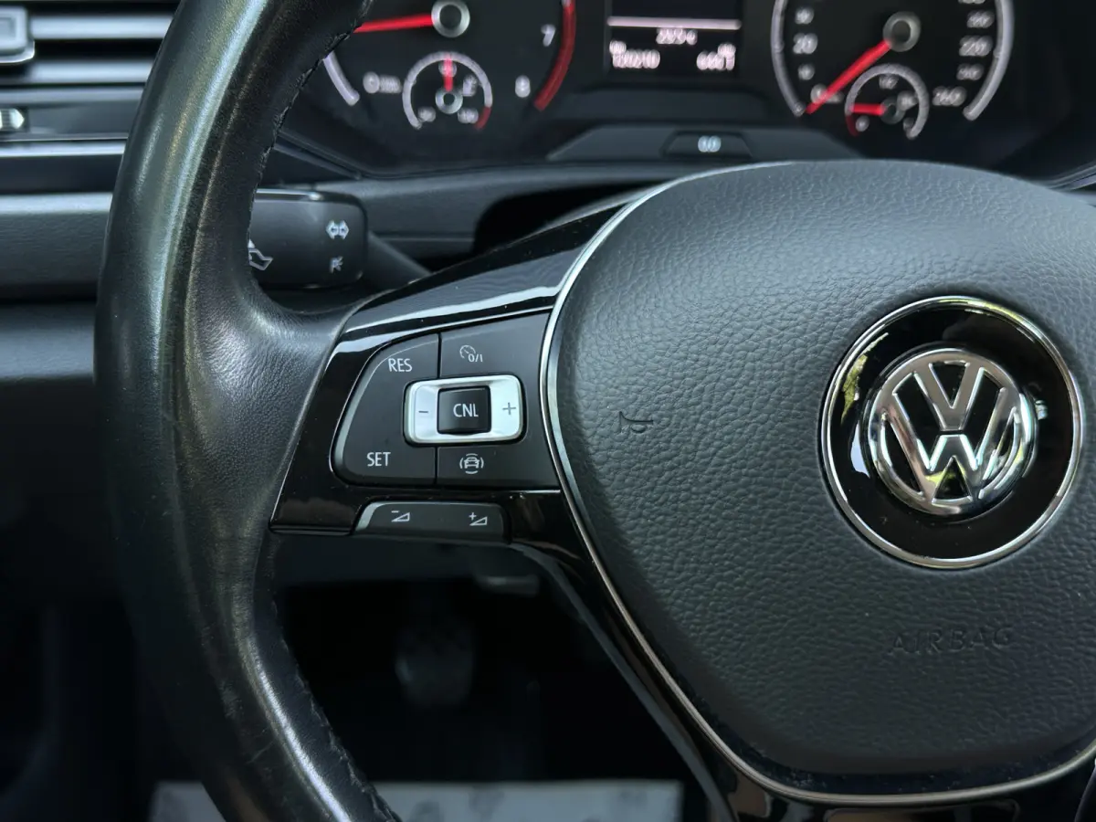 1.0 TSI 116 pk Carplay, stoelverwarming, Cruise