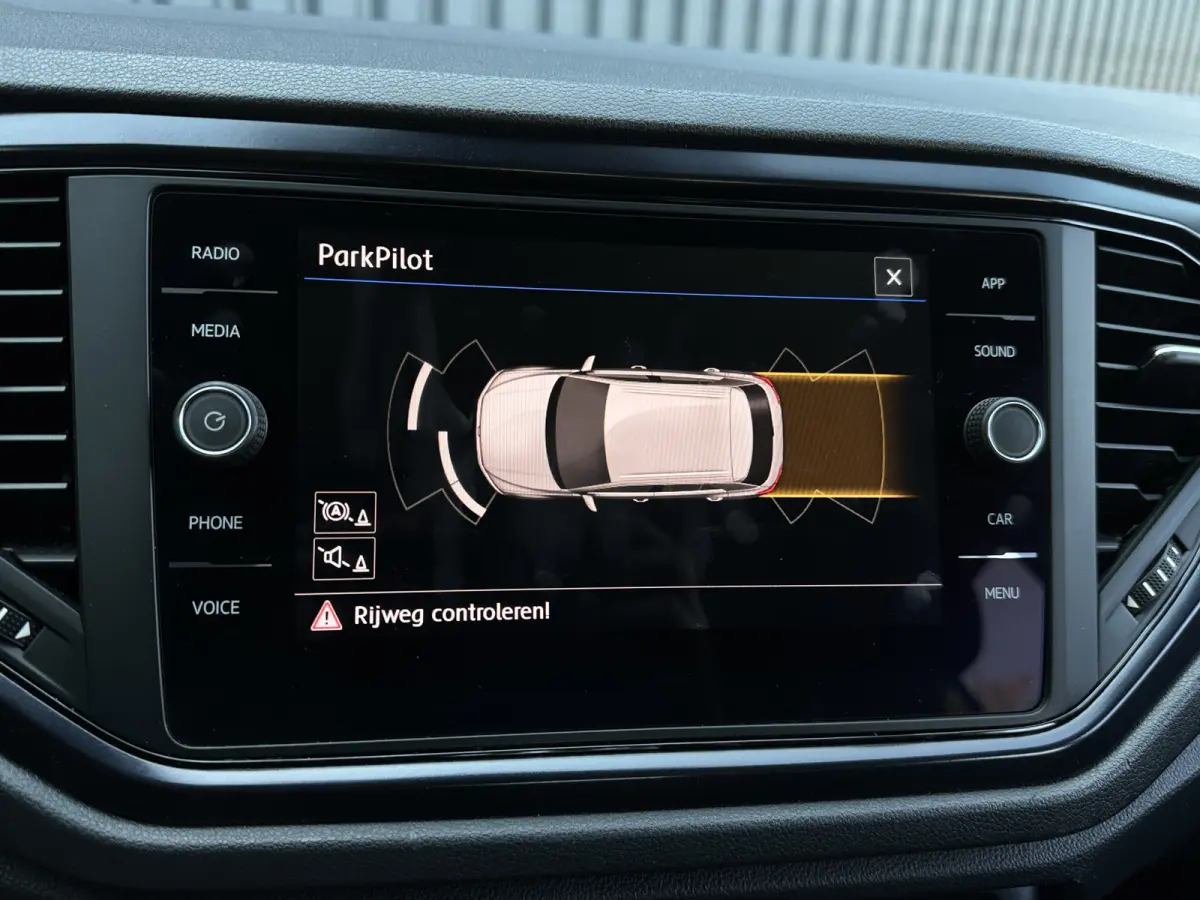 1.0 TSI 116 pk Carplay, stoelverwarming, Cruise