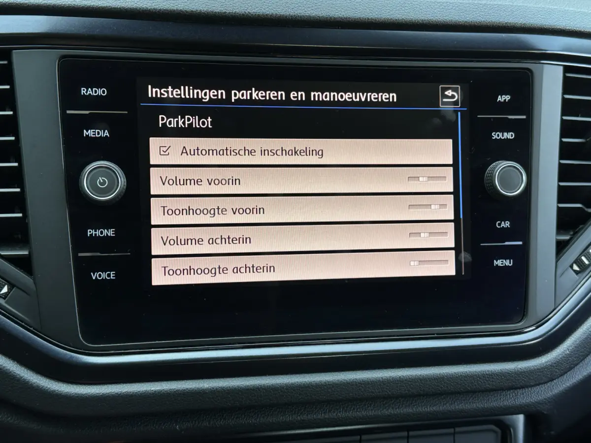 1.0 TSI 116 pk Carplay, stoelverwarming, Cruise