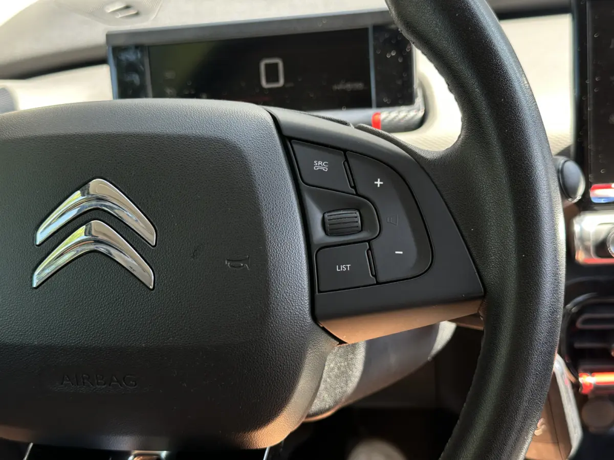 1.2 PureTech 110 pk Business Carplay, Cruise, Sensoren