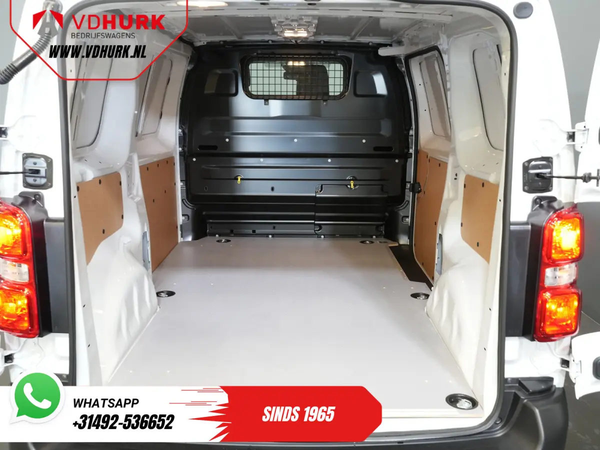 e-ProAce 230 km WLTP Adapt.Cruise/ Standkachel/ Stuurverw./ Carplay/ Airco/ Camera/ PDC