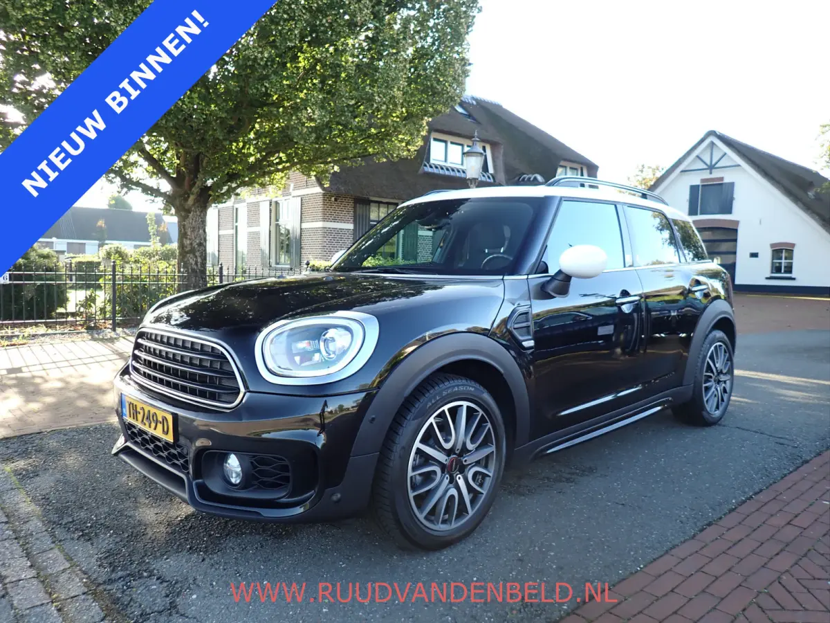 1.5 Cooper JCW-PACK / HARMON&KARDON / CARPLAY / SPORTSTOEL /