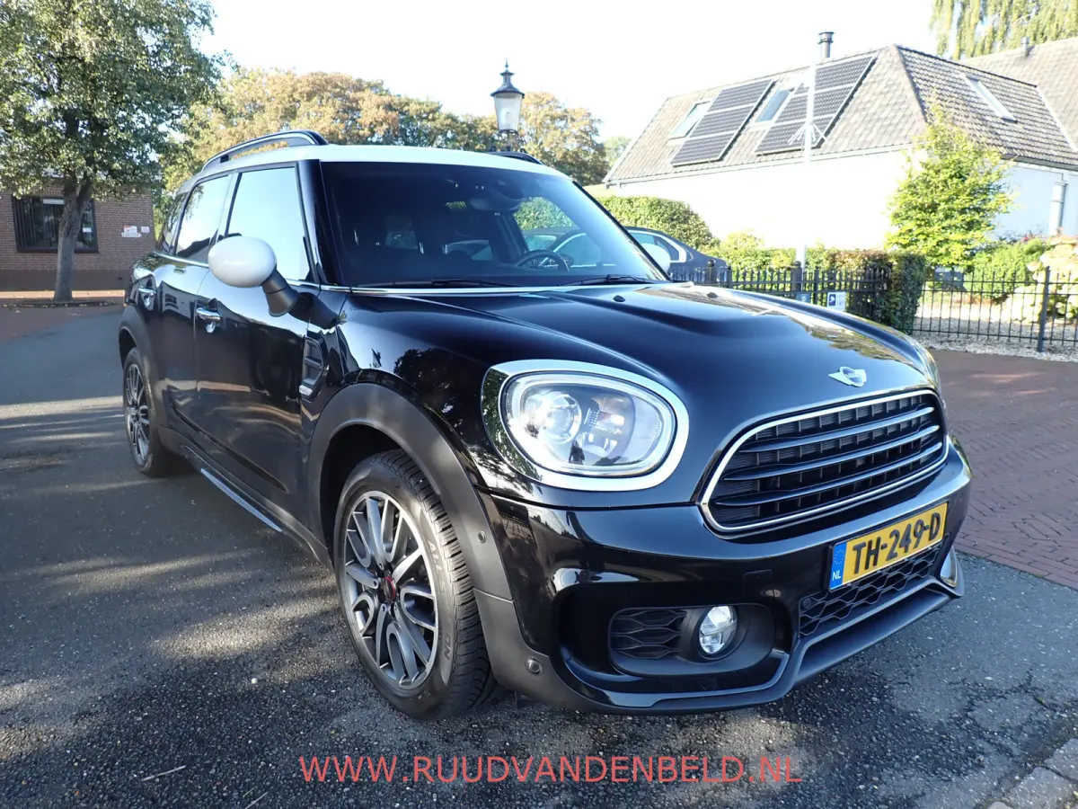 1.5 Cooper JCW-PACK / HARMON&KARDON / CARPLAY / SPORTSTOEL /