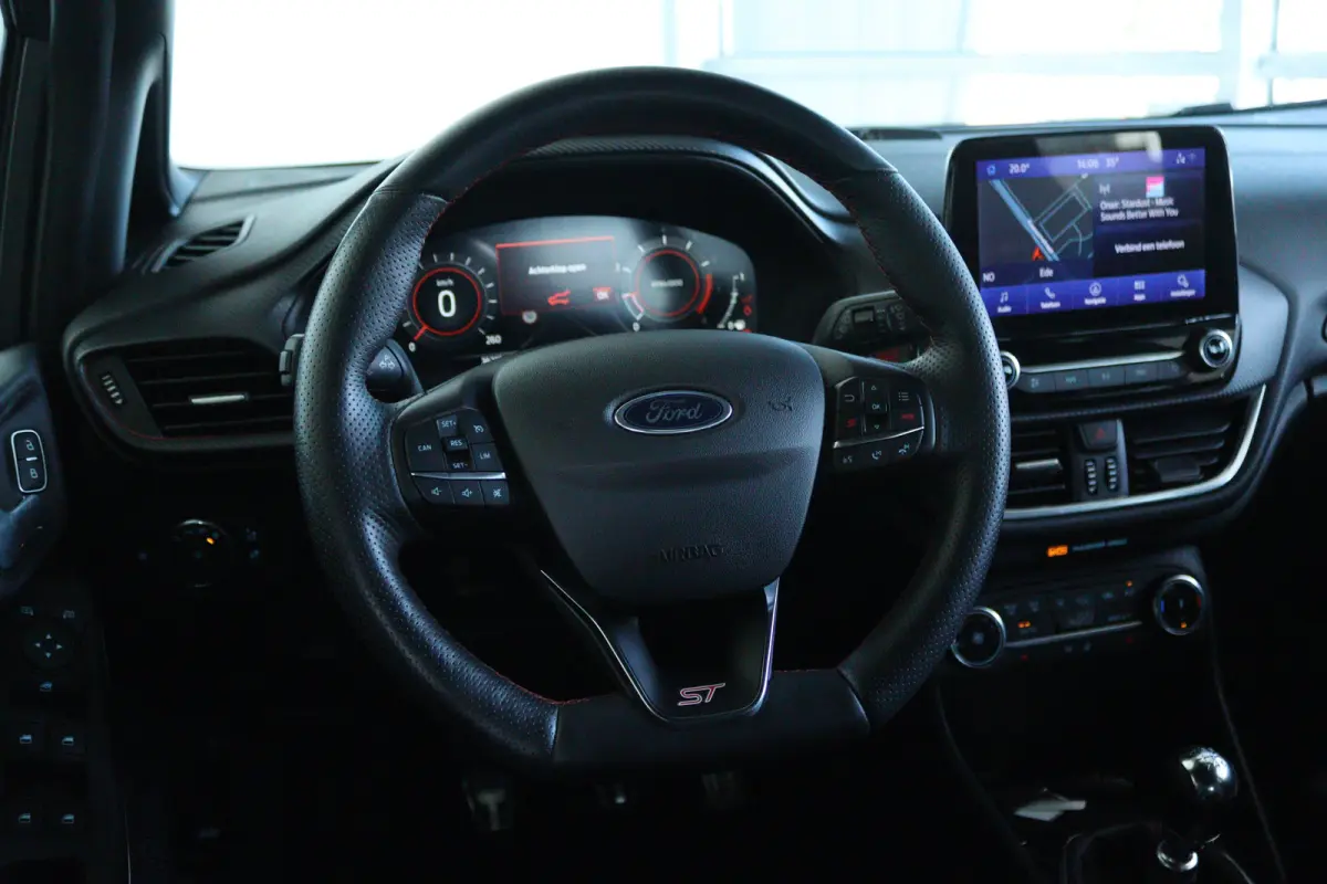 1.5 Ecoboost ST-X M260 | Mountune Stage 2 | Perf. Pack | B&O | Camera | Cruise Control | AGR | Stoel+Stuurverwarming | Carplay | Keyless | Kuipstoel