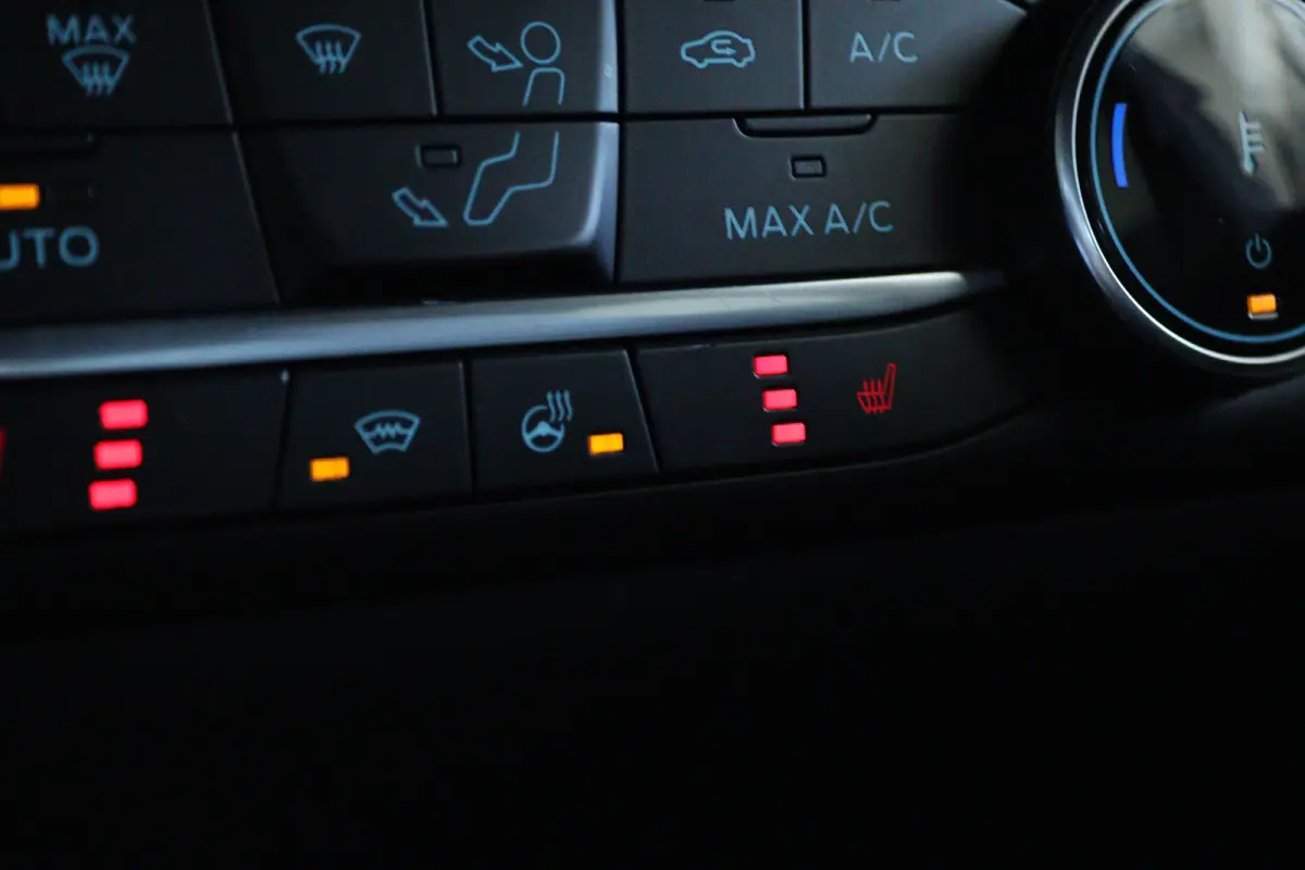 1.5 Ecoboost ST-X M260 | Mountune Stage 2 | Perf. Pack | B&O | Camera | Cruise Control | AGR | Stoel+Stuurverwarming | Carplay | Keyless | Kuipstoel
