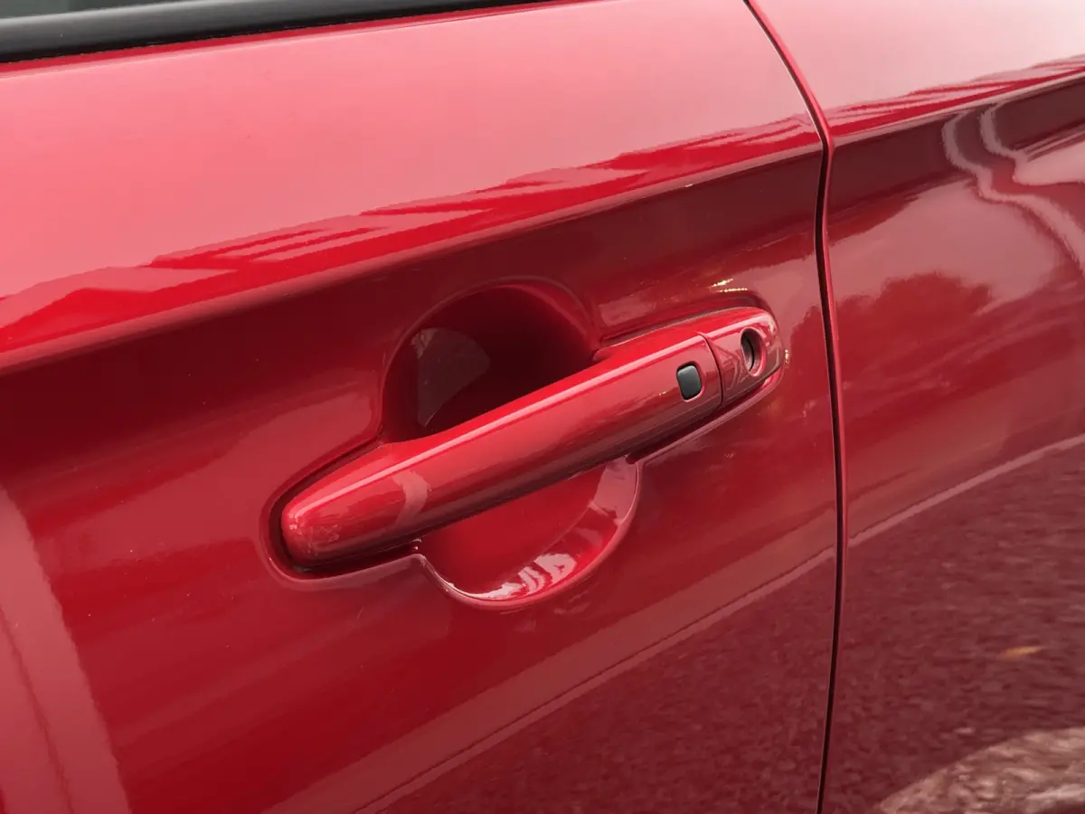 1.2 Smart Hybrid Select | Uit voorraad leverbaar | 3564 | €2.200,- voordeel | Adapt. Cruise | Camera | Stoelverwarming | 16'' | Dodehoek | Carplay/Android Auto | Smart Entry |