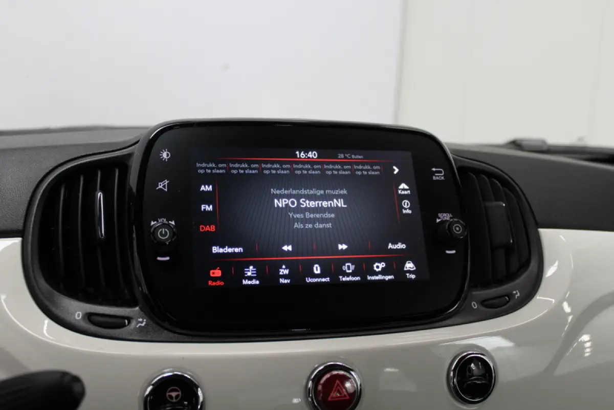 1.0 Hybrid Cult 70PK HYBRIDE | 12.000KM!!!! | RIJKLAAR | AIRCO | NAVIGATIE | CRUISE CONTROLE | U-conn navi touch 7