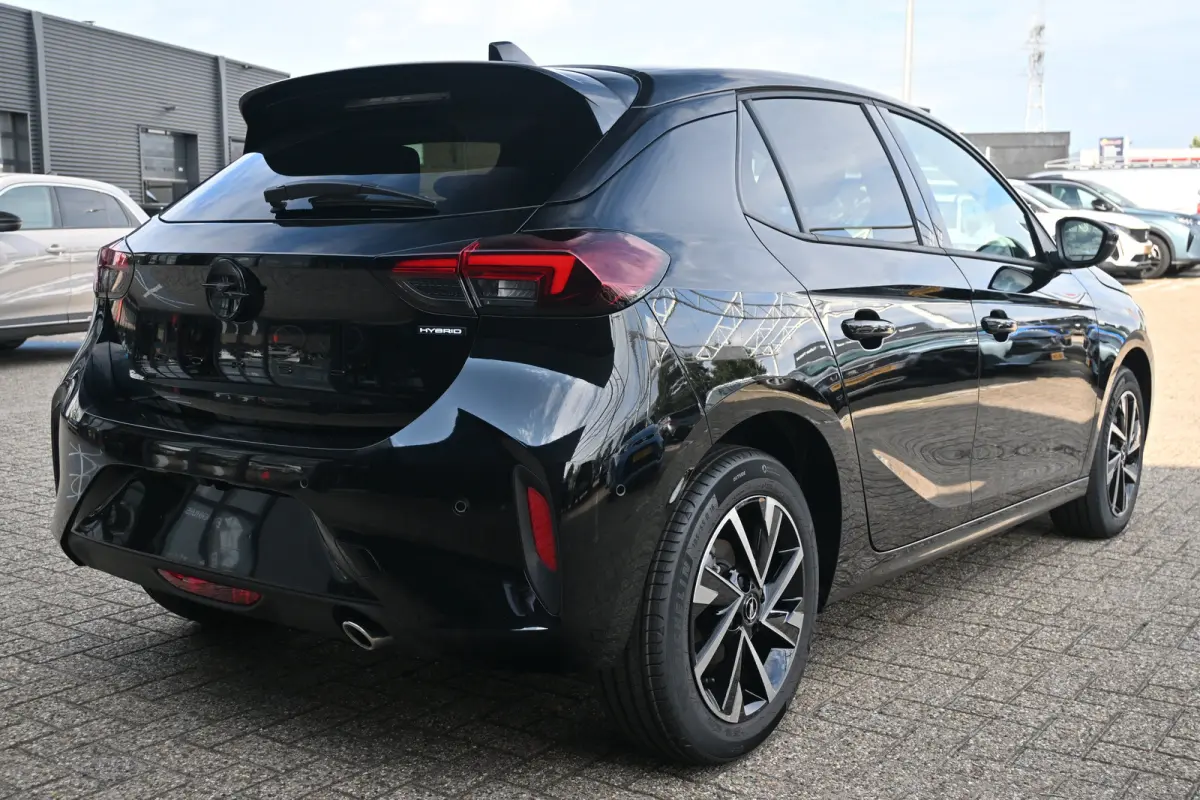 1.2 Hybrid GS | Dode hoek waarschuwing | Infotainment pakket | IntelliLux LED Matrix-verlichting, inclusief LED matrix koplampen met automatische niveauregeling, Automatisch grootlicht