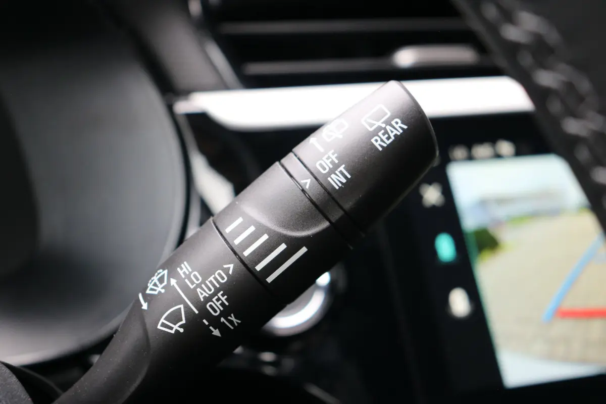 GS | Dode hoek waarschuwing | Infotainment pakket | LED koplampen met LED dagrijverlichting