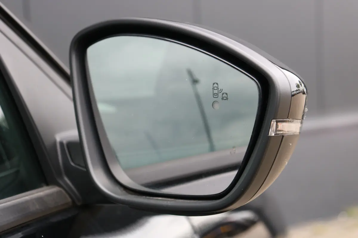 GS | Dode hoek waarschuwing | Infotainment pakket | LED koplampen met LED dagrijverlichting
