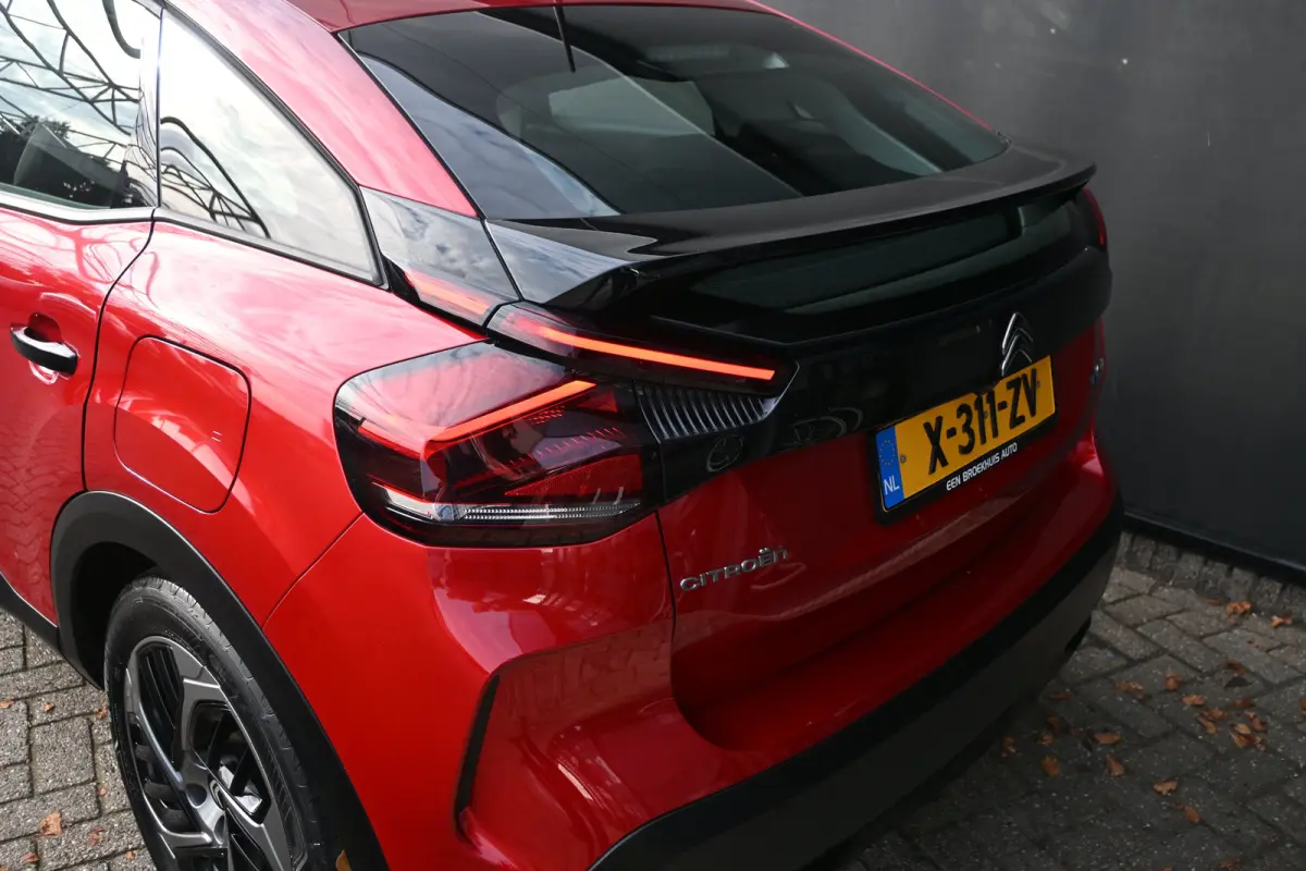 You 50 kWh 3 Fase | Incl. Zomerset | Navigatie by App | Achteruitrijcamera | Cruise Control | Comfortstoelen | 1e Eigenaar | Dealeronderhouden | !!