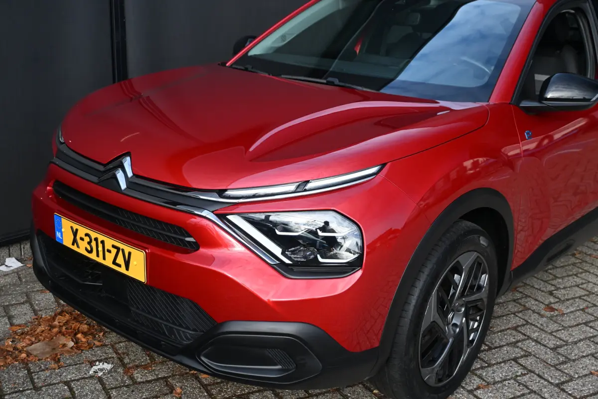 You 50 kWh 3 Fase | Incl. Zomerset | Navigatie by App | Achteruitrijcamera | Cruise Control | Comfortstoelen | 1e Eigenaar | Dealeronderhouden | !!