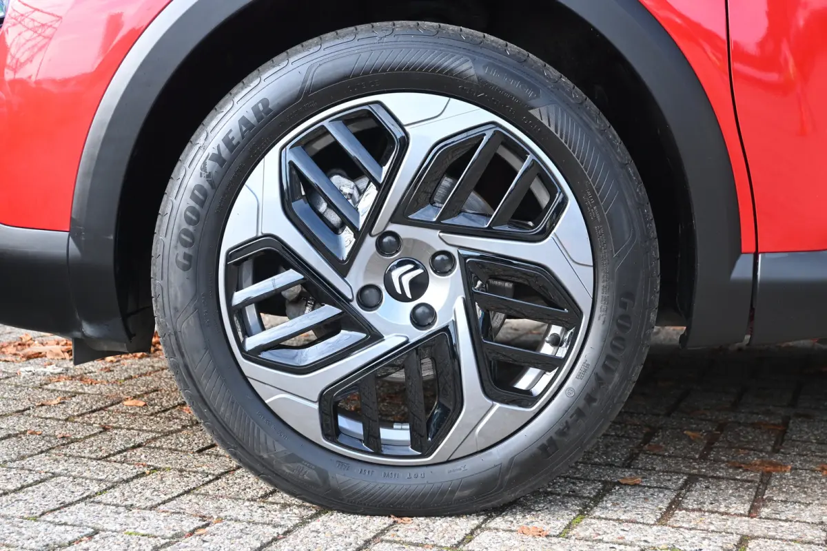 You 50 kWh 3 Fase | Incl. Zomerset | Navigatie by App | Achteruitrijcamera | Cruise Control | Comfortstoelen | 1e Eigenaar | Dealeronderhouden | !!
