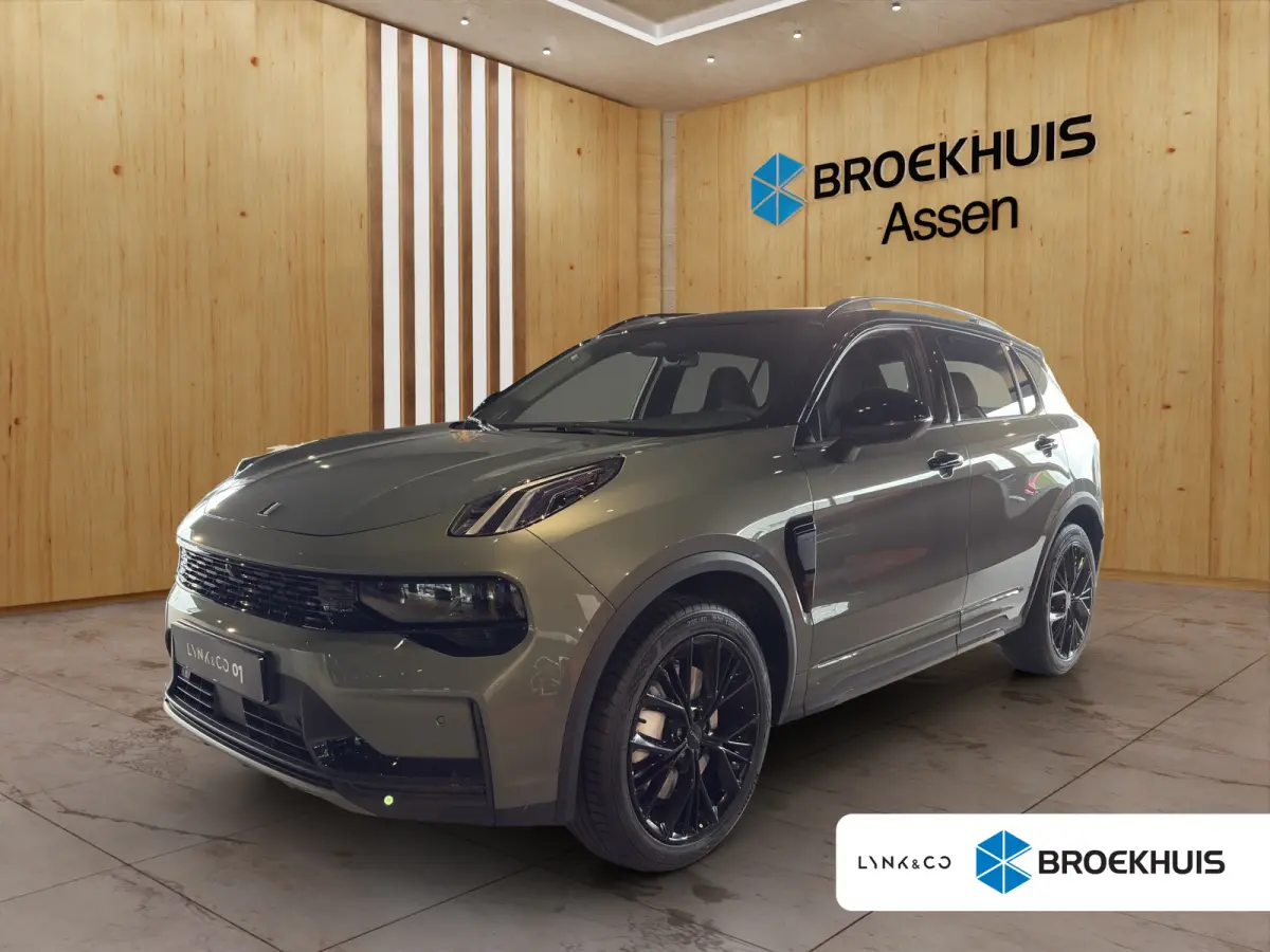 More | Panoramadak | 360 camera | Stoel + Stuurverwarming |Adaptieve cruise control | BLIS |