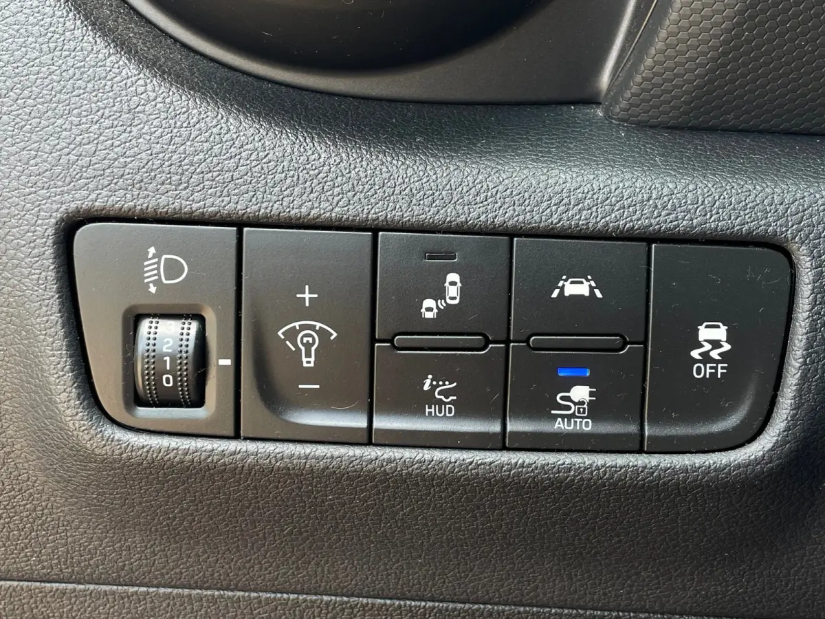 EV Premium 64 kWh WARMTEPOMP SOH96% ORG NL|CAMERA|MEMORYSEAT|BLINDSPOT|STOEL+STUURVRM|LEER|LANE.ASSIST|ADAPT.CRUISE|