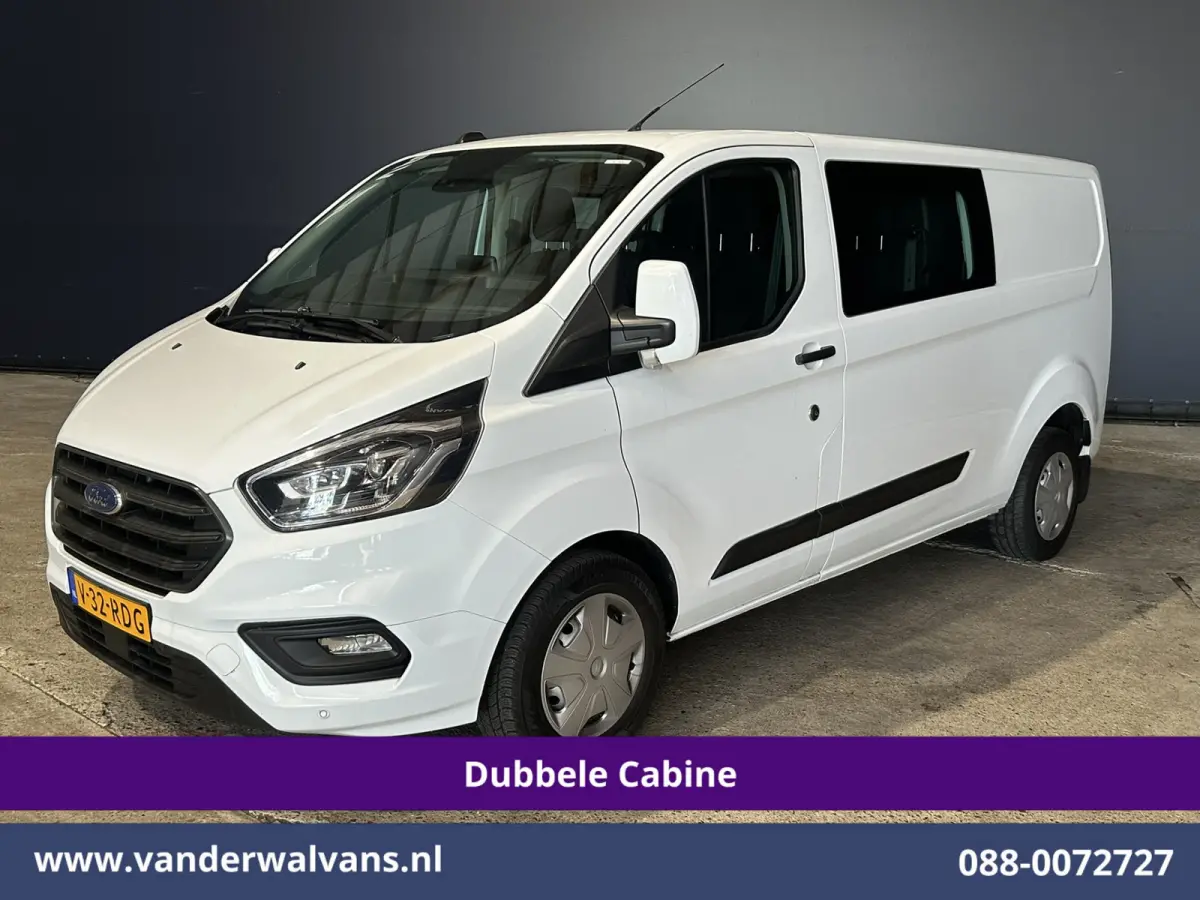 2.0 TDCI 131pk Automaat L2H1 Dubbele Cabine Euro6 Airco | Xenon | 6-Zits | Camera | Apple Carplay | Adaptieve Cruisecontrol LED, Android Auto, Trekhaak, Stoelverwarming, Verwarmde voorruit, 