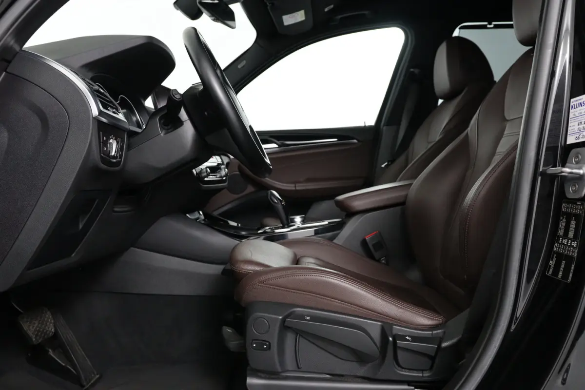 sDrive20i Launch Edition High Executive | Dealer Onderhouden! | Open Dak | Leder | Stuur/Stoelverwamring | LED | Camera | HUD | Clima | Navi | Cruis Control | 20 Inch LMV
