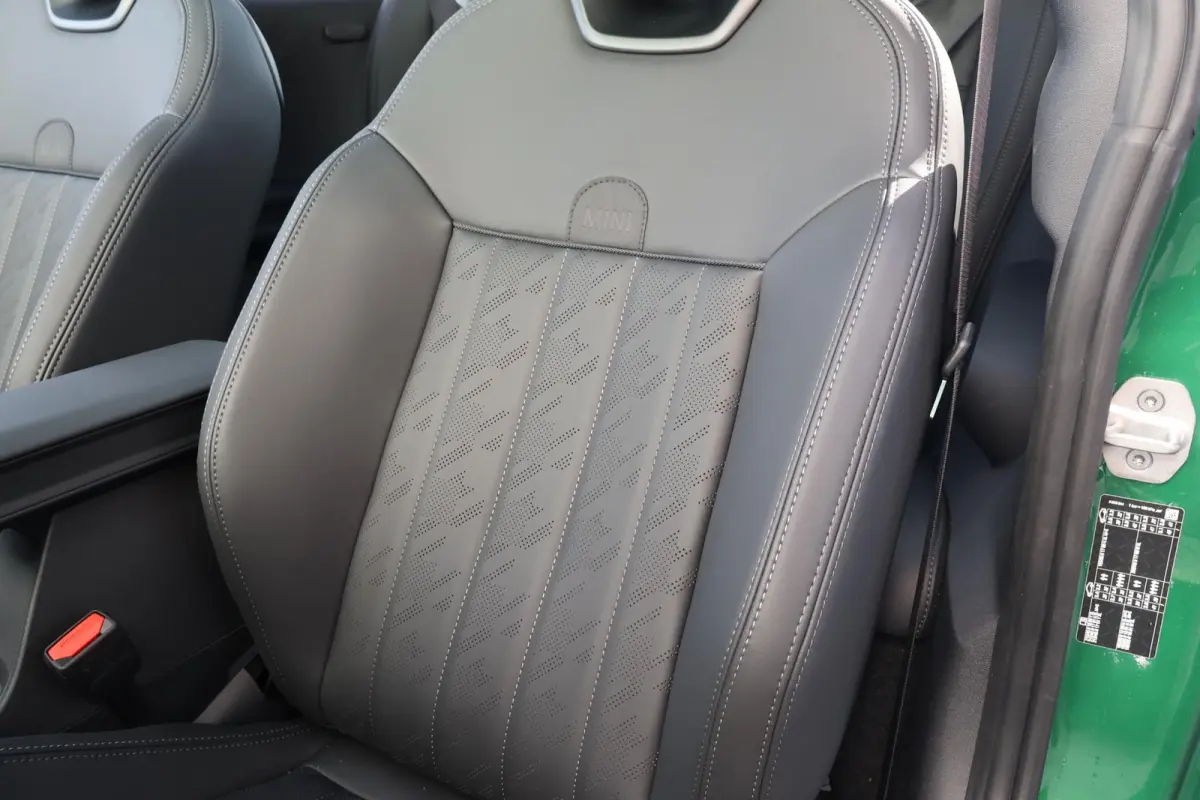 Cooper C John Cooper Works Trim | Pakket M