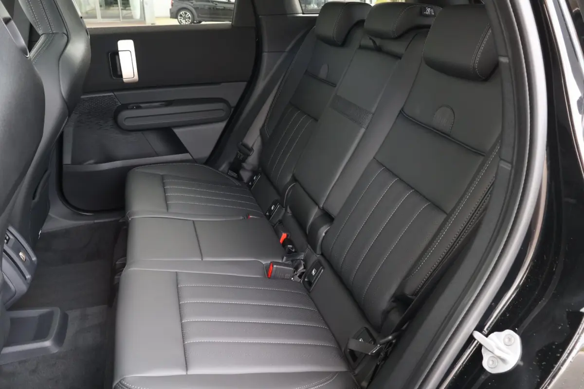 2.0 S ALL4 John Cooper Works Trim | Pakket XL