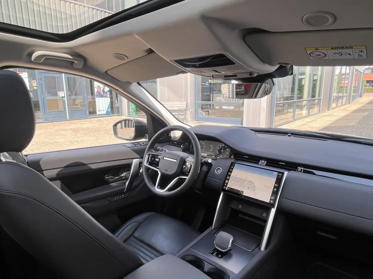 1.5 P300e PHEV Dynamic SE | Navi/Leder/Pano.Dak/Adapt.Cruise/Clima/20"/360° Camera