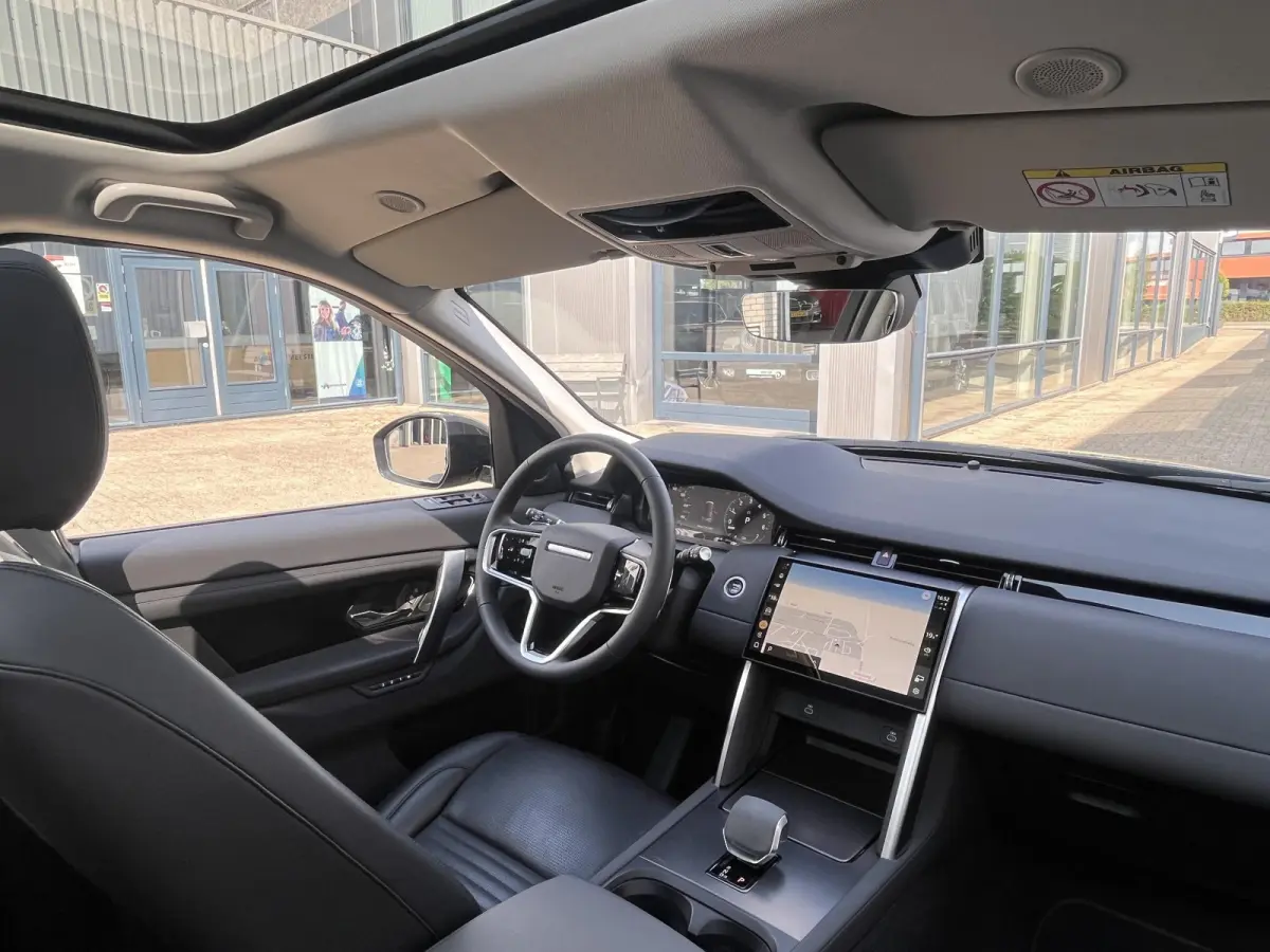 1.5 P300e PHEV Dynamic SE | Navi/Leder/Pano.Dak/Adapt.Cruise/Clima/20"/360° Camera