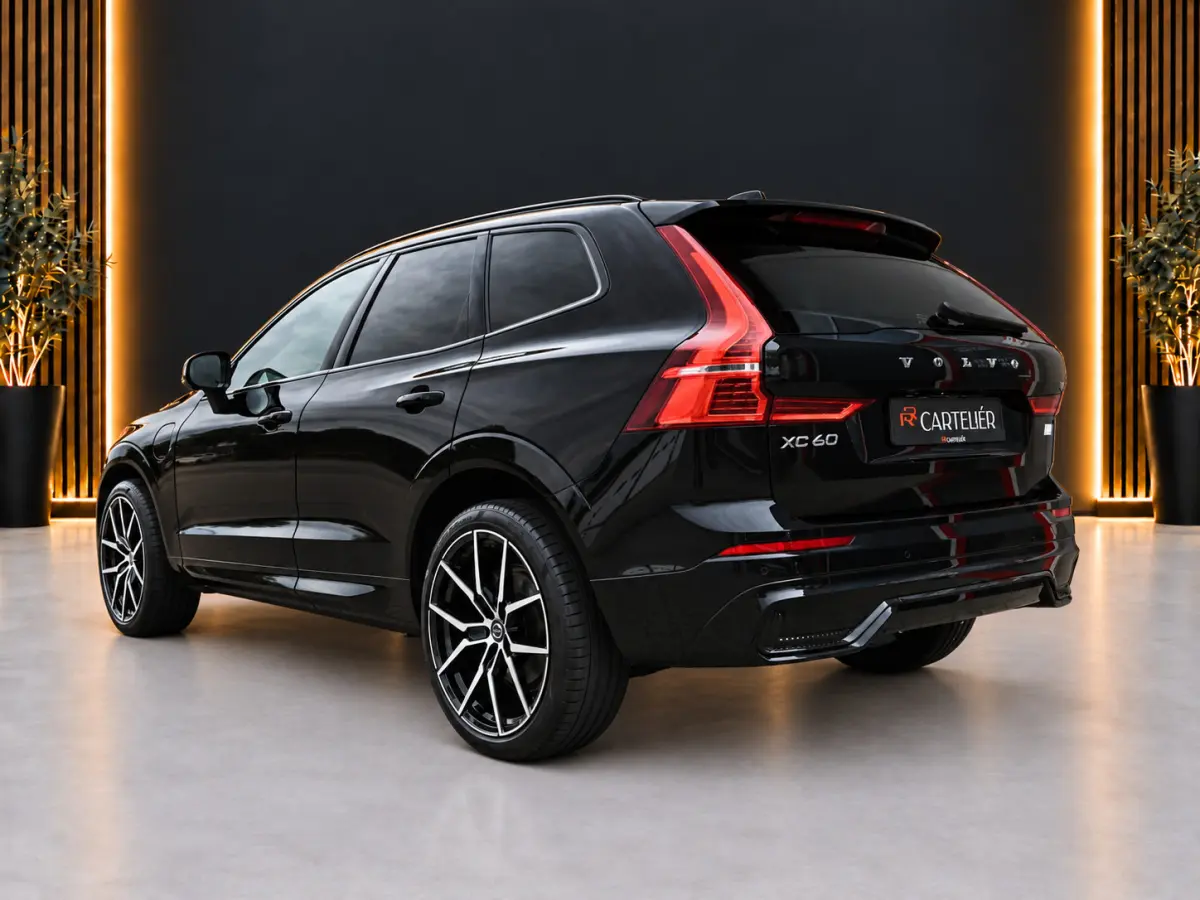 2.0 T6 R-Design AWD 398PK Long Range | Pano | Orrefors | 360 | Harmon Kardon | Keyless | ACC | Stoelverwarming voor+achter | Memory | Leder | Carplay | Trekhaak | Stuurwielverwarming | Digit