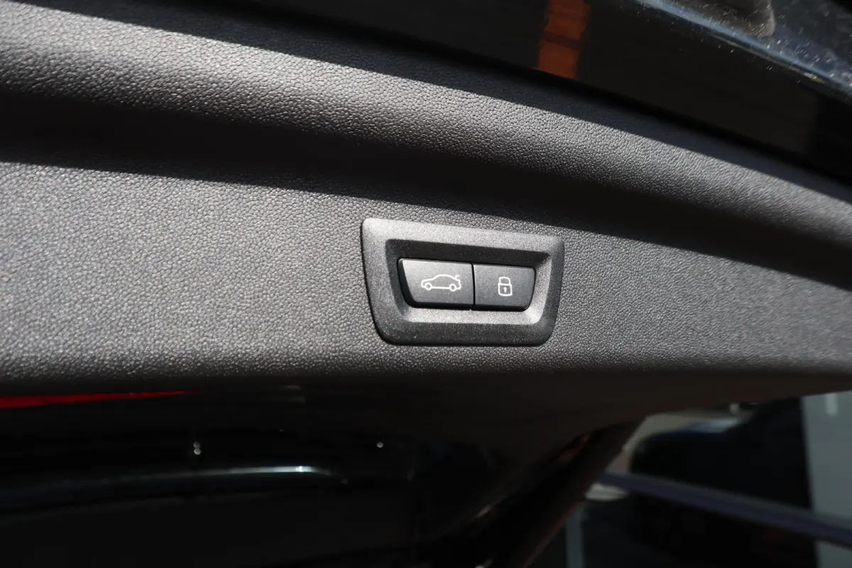 1.5 C John Cooper Works Trim | Pakket XL